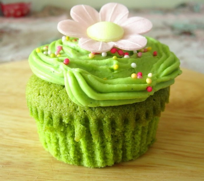 zöld tea Matcha-funny-muffin-in-zöld-from-Matcha por-egészségügyi-és szép külsejű-fondant-magad-make-deco