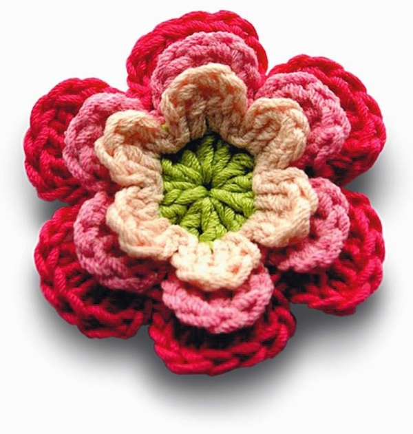 סרוגה-יפה-יצירתי-הסרוגה בצבע - פרחים