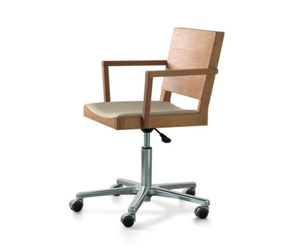 дървени офис столове-с-приятен дизайн интериорен дизайн идеи