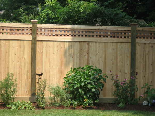 fából készült kerti kerítés Bright fa ötlet