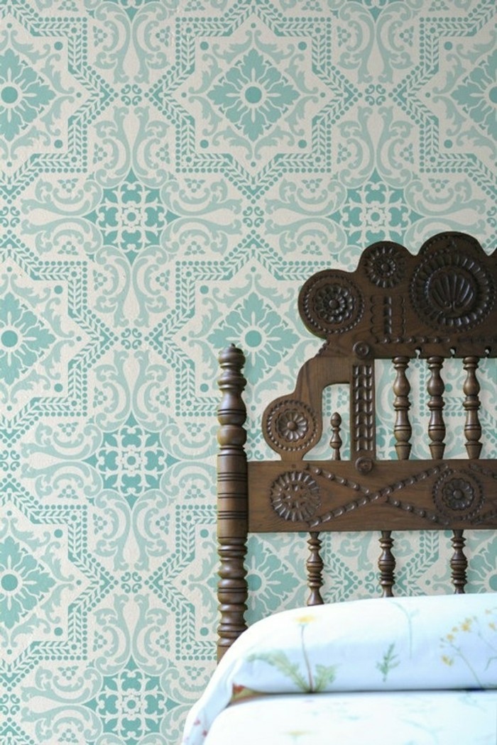 drveni-berba-krevet moderne tapete-tirkizno-pozadina-wallpaper-s-ukrasa