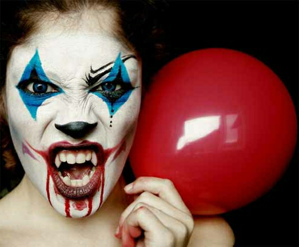 Хелоуин лица-а-жена-с-а-балон