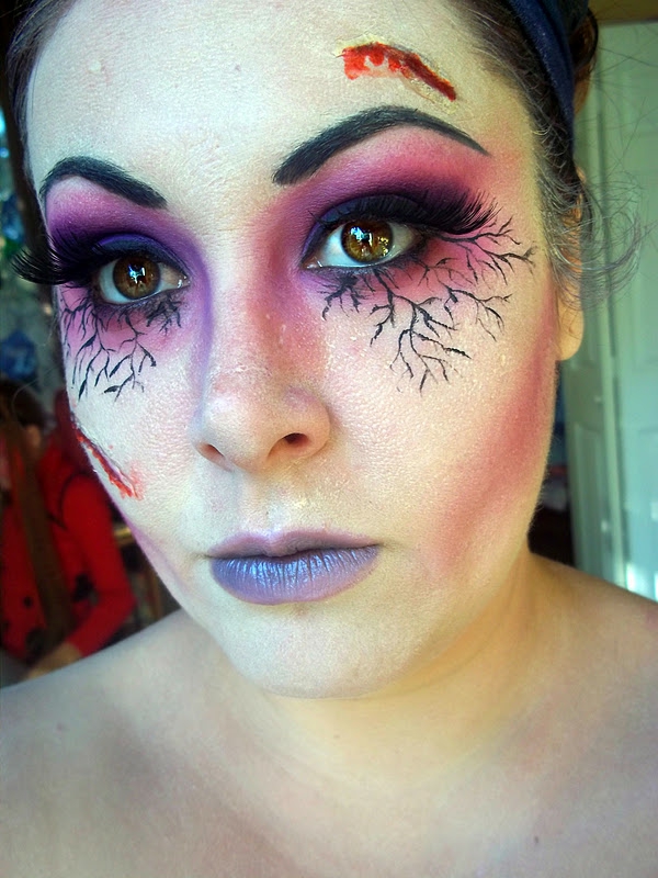 Halloween šminka ideje vještica-Rosy-nijansiranim