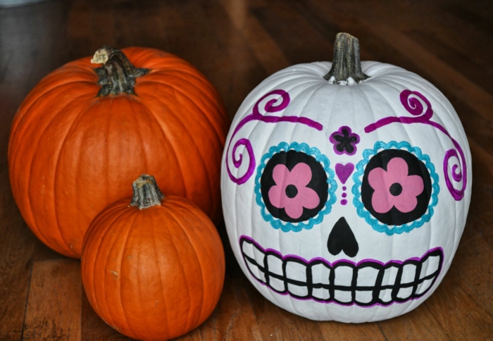 Maalkaa kurpitsaa, pelottava kasvot, tee oma Halloween-sisustus, DIY lapsille ja aikuisille
