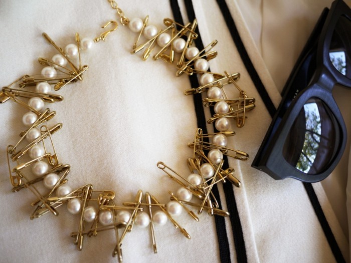 collar en sí-Make-Out-of-perla y de seguridad de aguja-combinada con-Sunglasses-