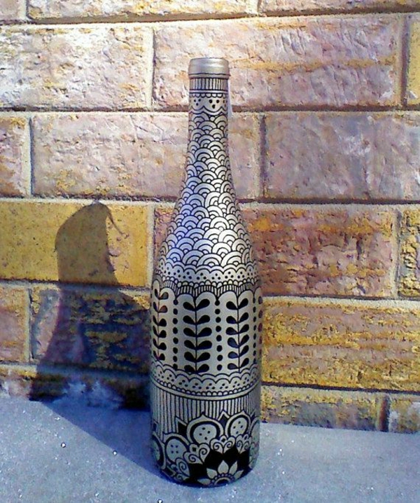 Henna Pattern Bottle Silver Black dekoráció