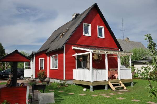 hausfassade boja-crvena-kuća