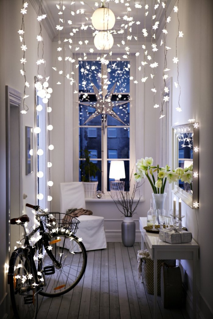 lijepe božićni ukras vješanje svjetla žarulje-mali-prostor-kreativno-ideja