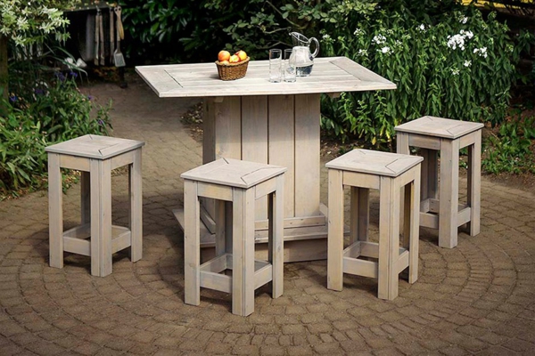 هيكل طاولة - كراسي - في - حديقة - خشبية عالية