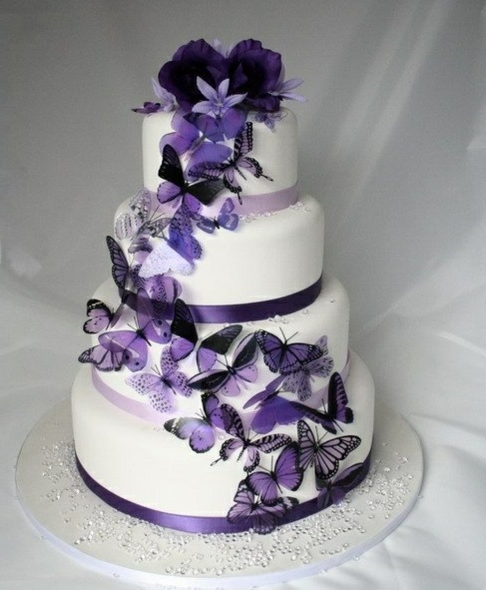 сватбена торта-в-лилаво-елегантен модел