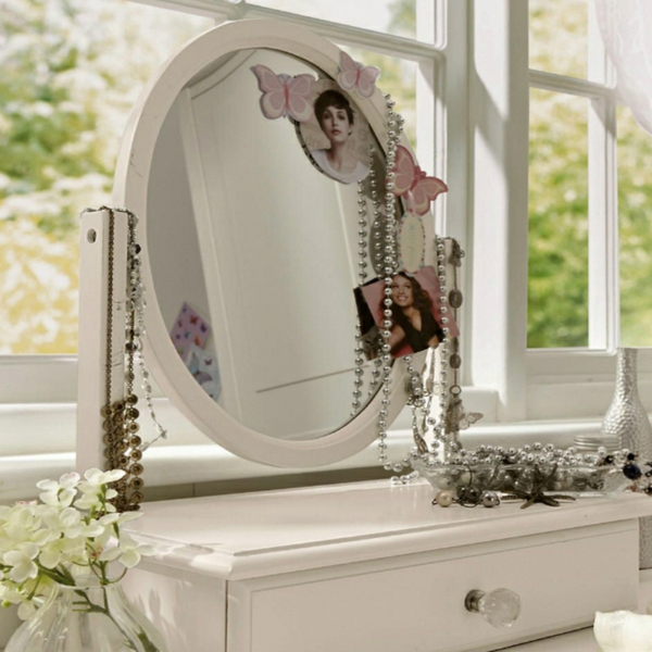 hollywoodska šminkerska ploča - prekrasna okrugla ogledala