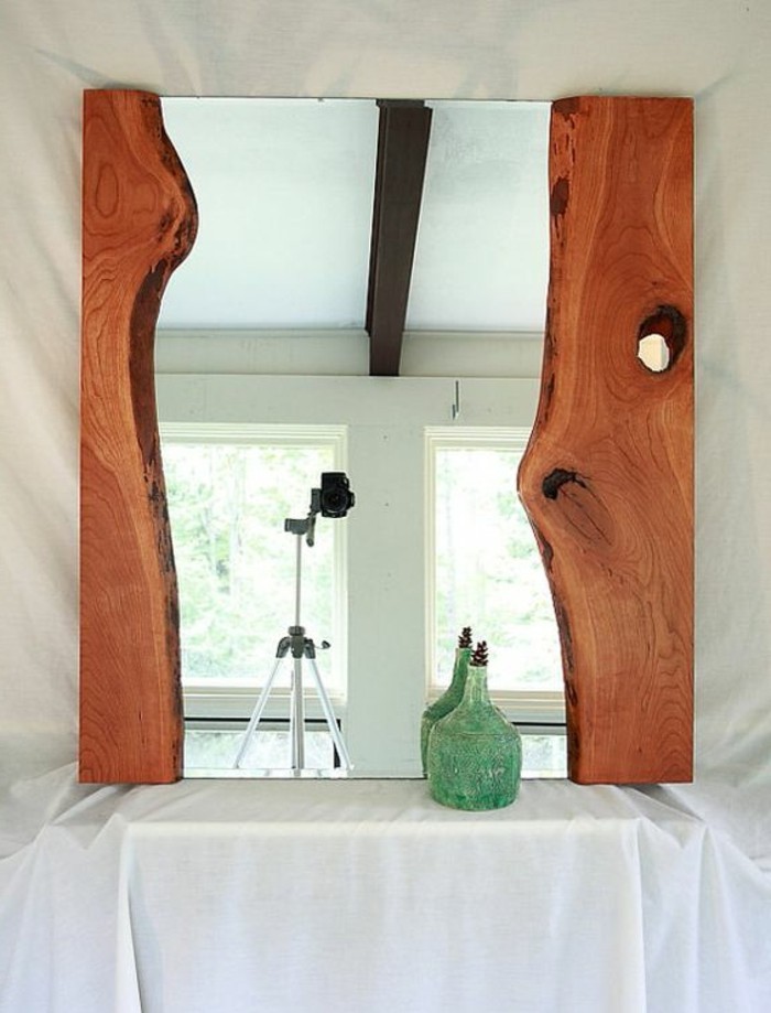 الخشب الإطار إلى رأس اثنين من الجانب المرآة