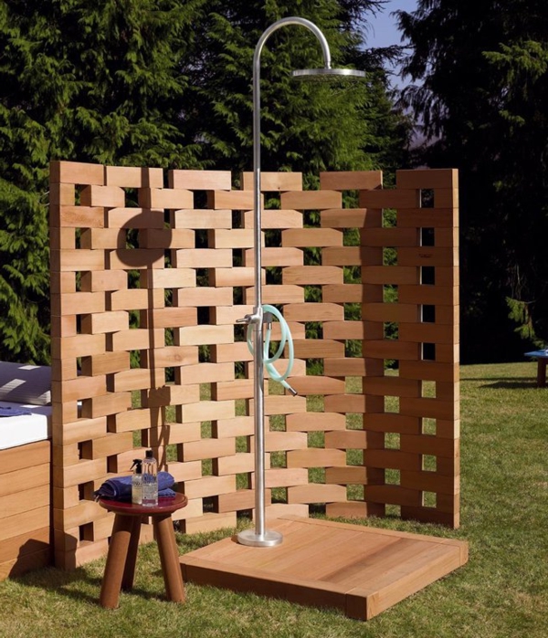 la cara de madera de protección para la silla de ducha de jardín de madera