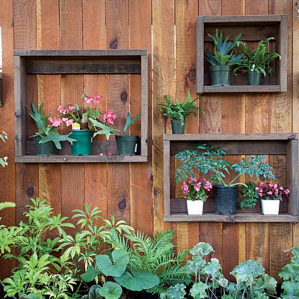 drvene pregradne zidove vrtne police mnoge biljke