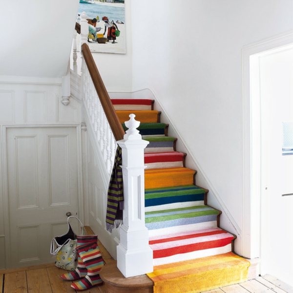 bois escalier souligné couleurs