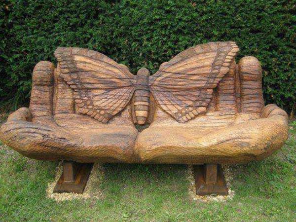 Holzwerk rústico banco de jardín-con-adornos-mariposa