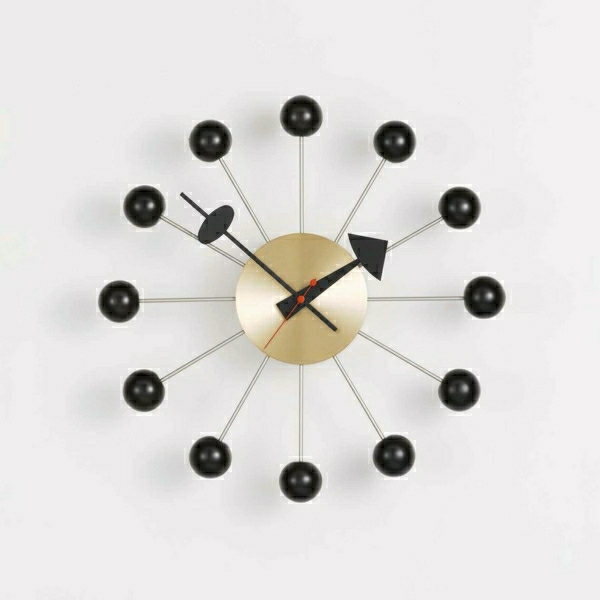 moderni zidni sat sa super lijepim dizajnom