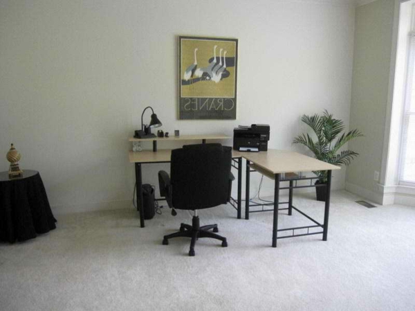ikea toimistokalusto luettelo musta tuoli vihreä kasvi sisustukseksi