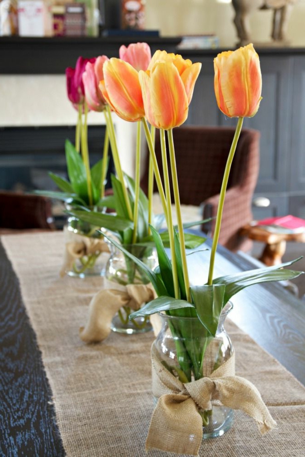 inspirativno stolni ukras-sa-tulipana