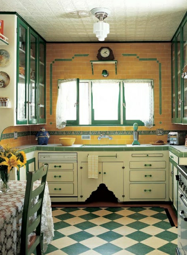 zanimljivo, kuhinjski namještaj u vintage stilu zeleno-žute