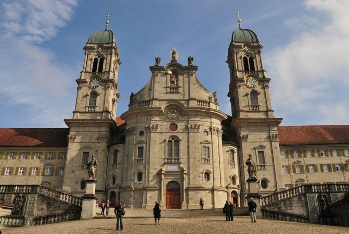 Интересно изобразяването манастир Einsiedeln-Schwitzer страна-бароковата архитектура