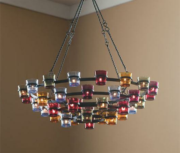 interesting-chandelier-with-candles - para un diseño de habitación moderno