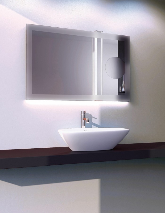 Zanimljivo model-moderne-ogledalo-na-malim-sudoper