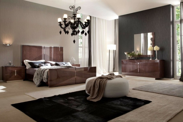 Италианската спалня-черен килим