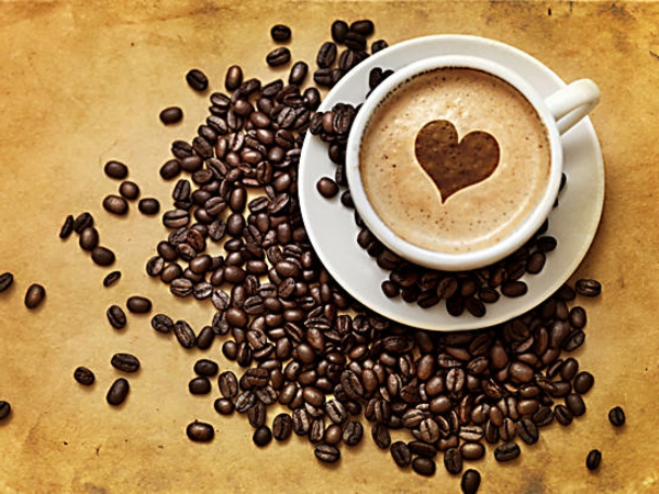kava šalice srca kaffeebohnen