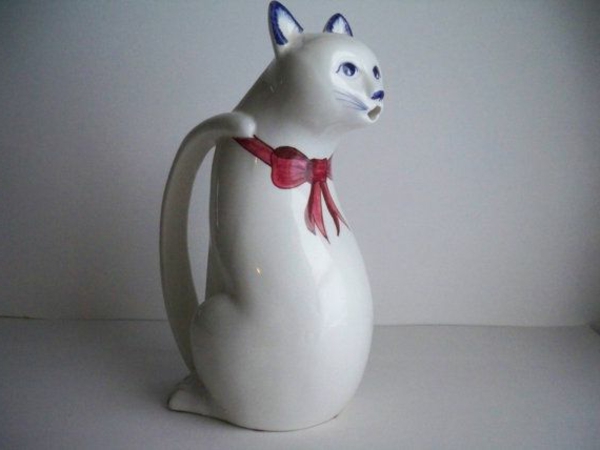котка фигурки-на-керамична-саксия-сив