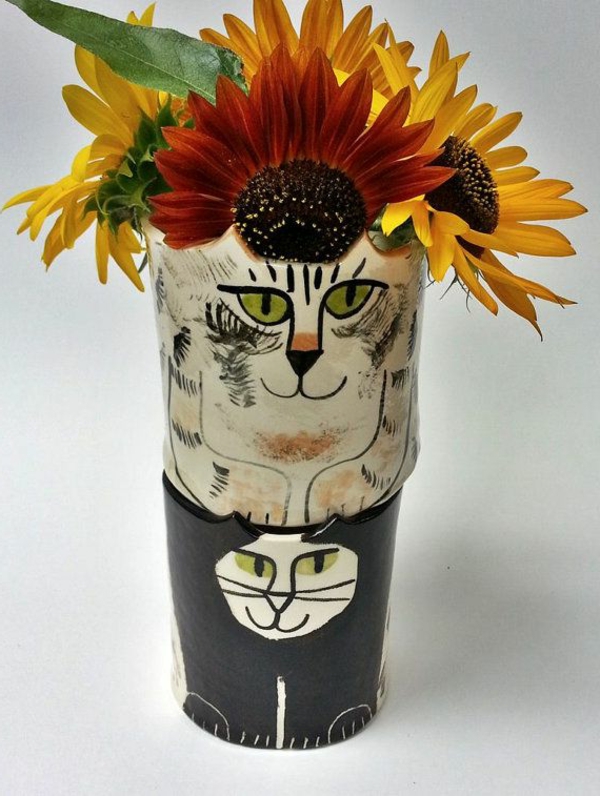 котка фигури-на-керамични ваза