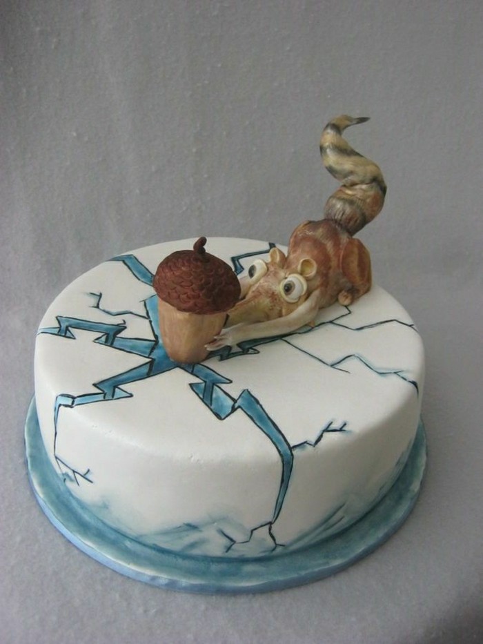 детски рожден ден торта-творческа-интересен дизайн