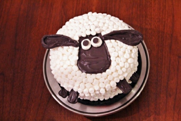 детски рожден ден торта-овца-мотив Смешни Pie