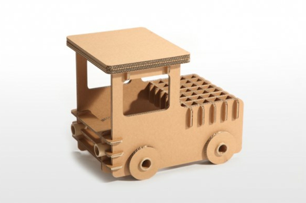 jouets efficaces pleine conception de carton-idées-efficaces-carton