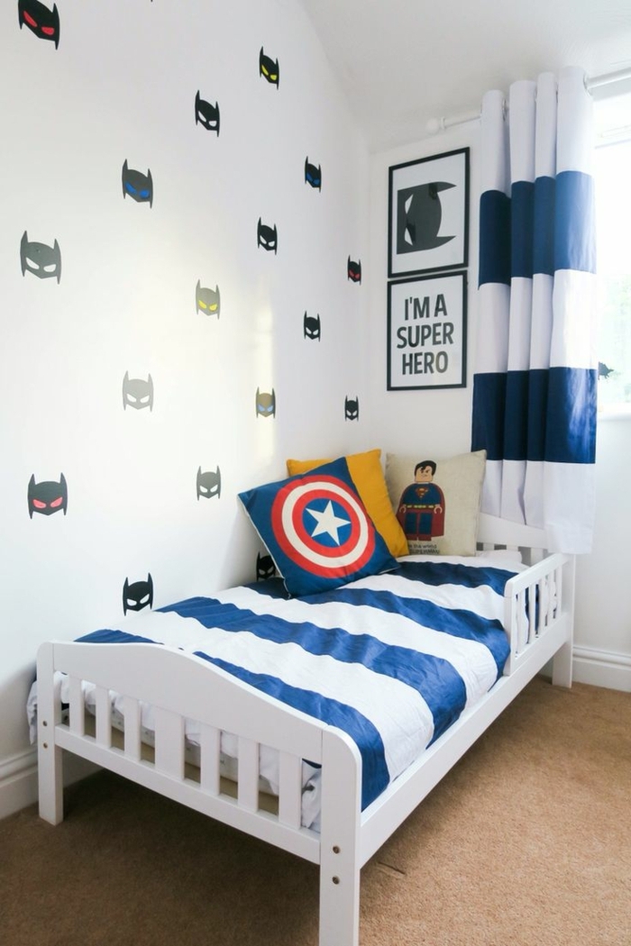 בנים חדר עם גיבור באטמן הקיר ציור הקיר בחדר לבנים
