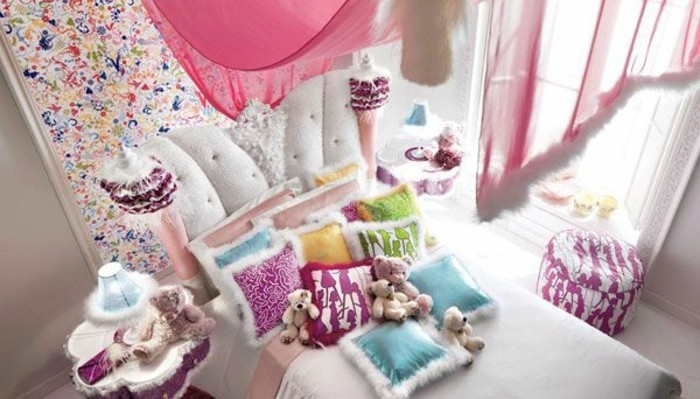 vivero-make-girls-muchas almohadas-on-the-camas decorativos