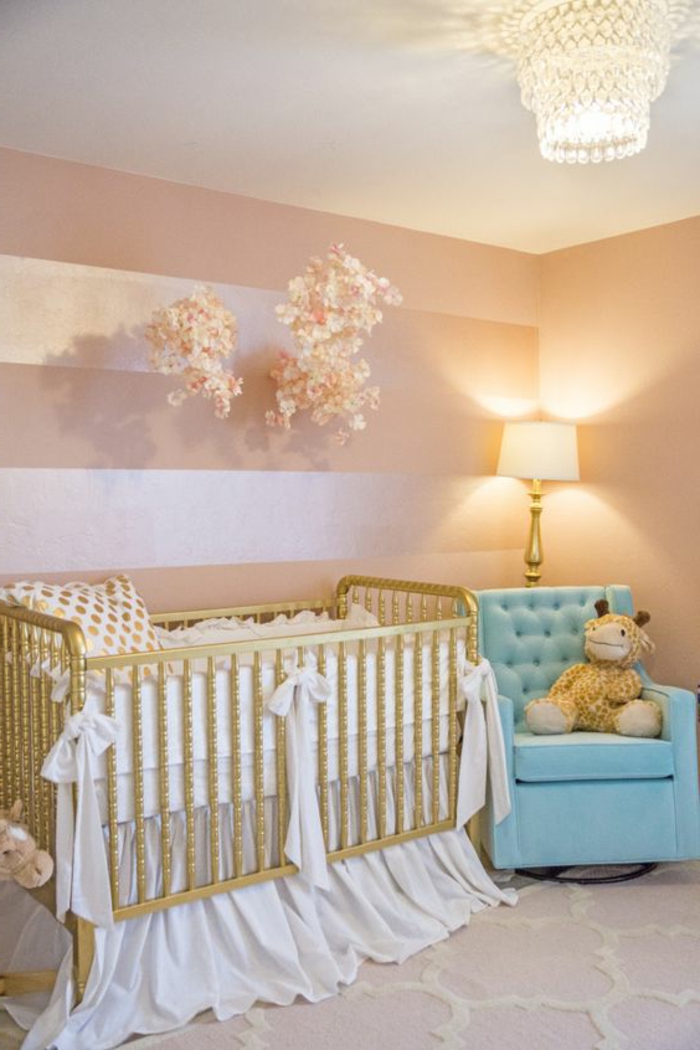 бебе стая дизайн бебе легло за момиче с бяло меле деко син фотьойл пълнени животински декоративни цветя