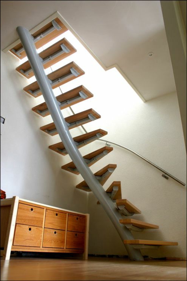 escaleras pequeñas para el apartamento, diseño, idea, ahorro de espacio, escaleras