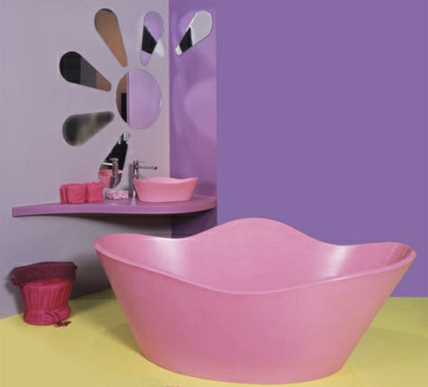 малка баня близнак-розов цвят-изтъркан-шик