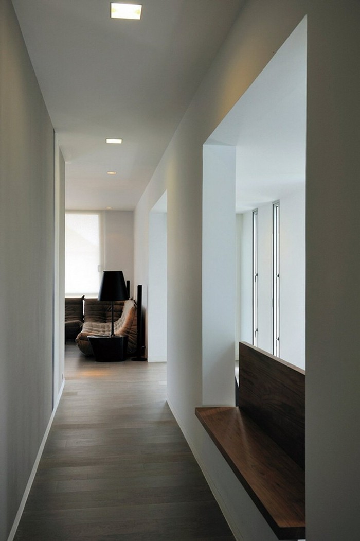 mali hodnik-set-minimalistički dizajn klupa