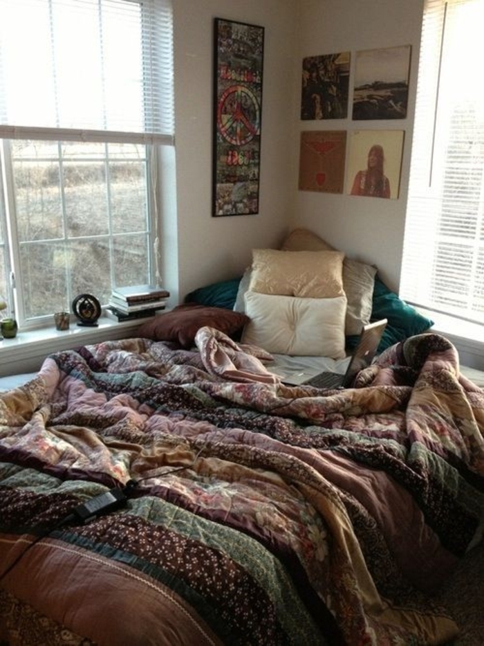 малка спалня спално бельо възглавници Снимка Плакати-Boho стил