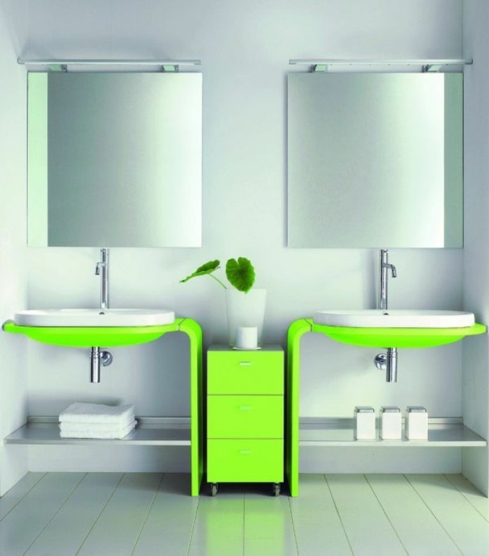малко зле настроени и две красиви огледало-и-мивка-в-зелено