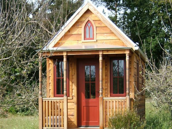 ξύλινη κατοικία - ξύλο - στο δάσος