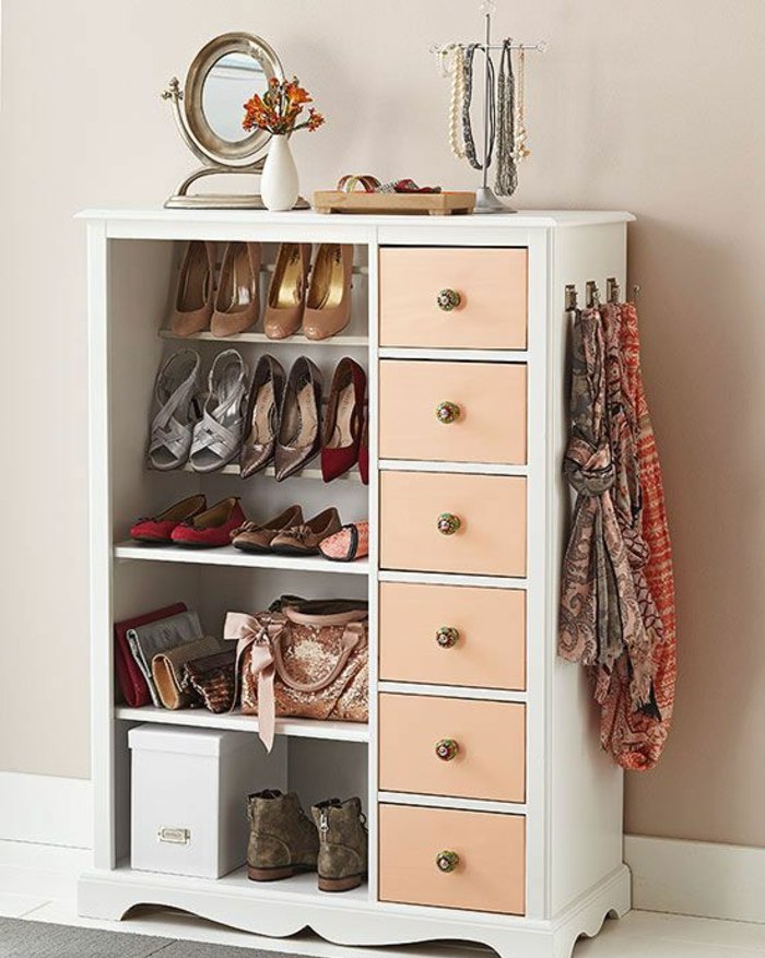 armoire-avec-tiroirs rose trois étagères coquettes de chaussures