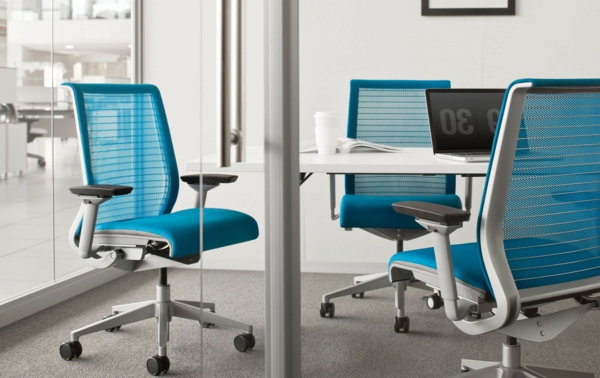 комфортни въртящи столове-с-модерен дизайн