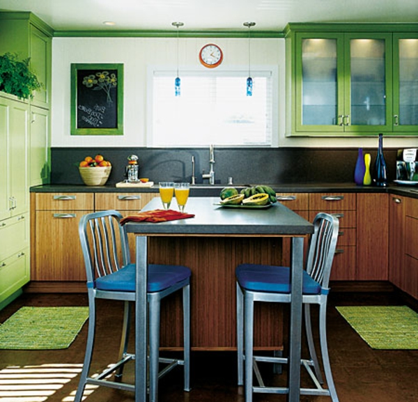 soluciones-para-pequeña-cocina-en-verde-cocina compacta