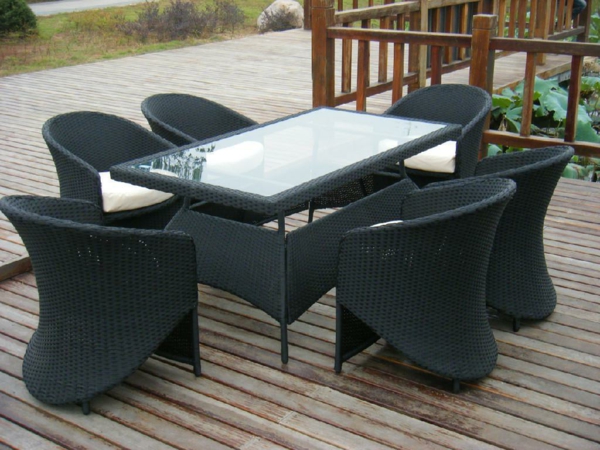 плетени столове за хранене - черно-дизайн-интересен поглед