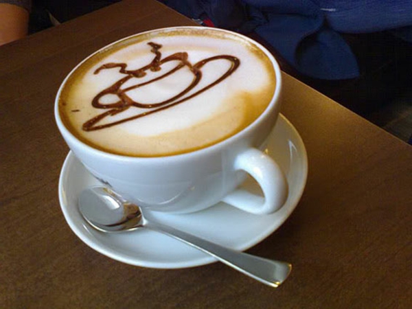 Creative dekoráció csésze kávét ötlet