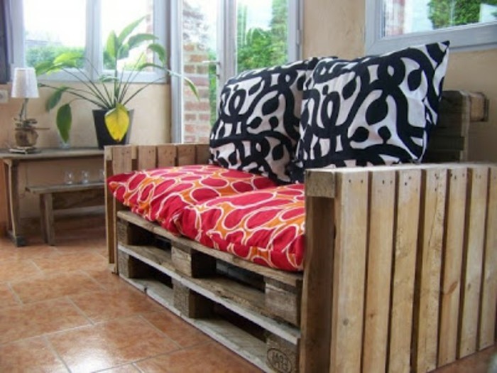 kreativno-dizajn kauč iz-euro palete-pra-vrtni namještaj