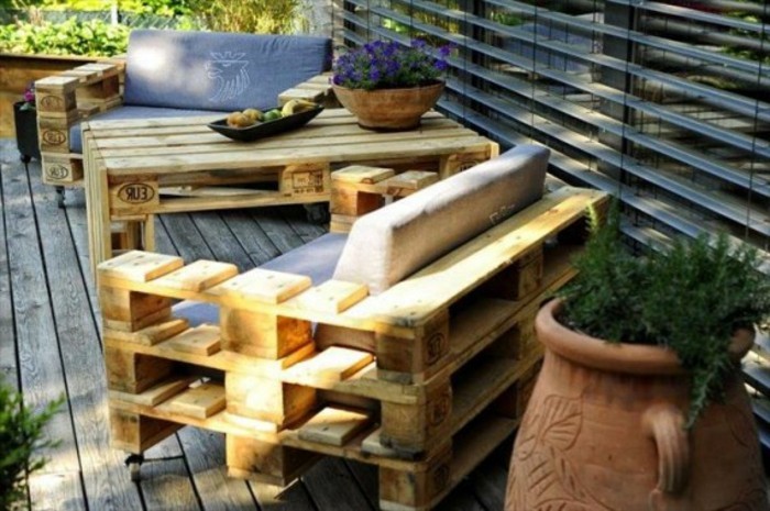 kreativno-modela-kauč iz-euro palete-the-vrt-lijepe-namještaj